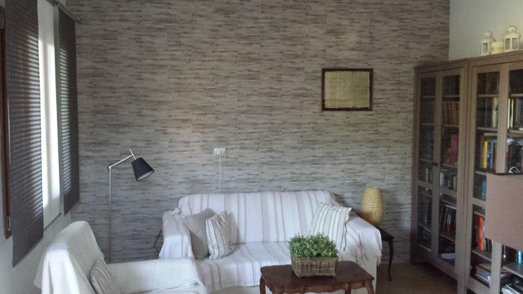 Villa Casa Con Giardino Olbia Zimmer foto